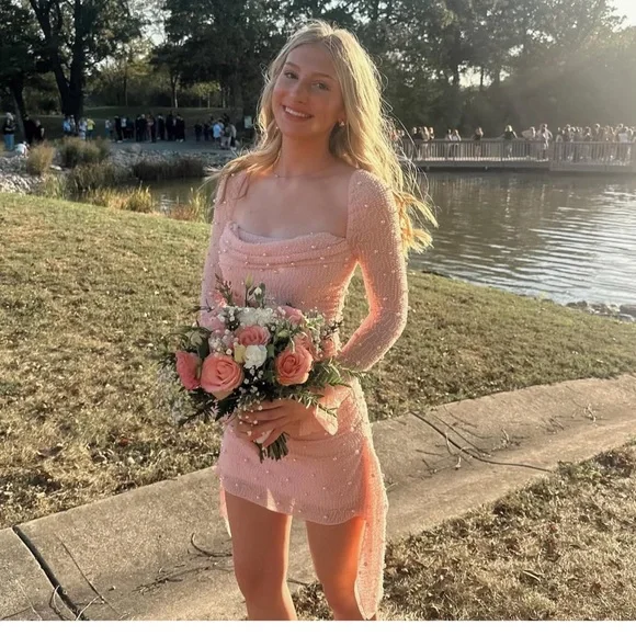 Princess Polly Pink Beaded Dress SZ 2 - Picture 4 of 6